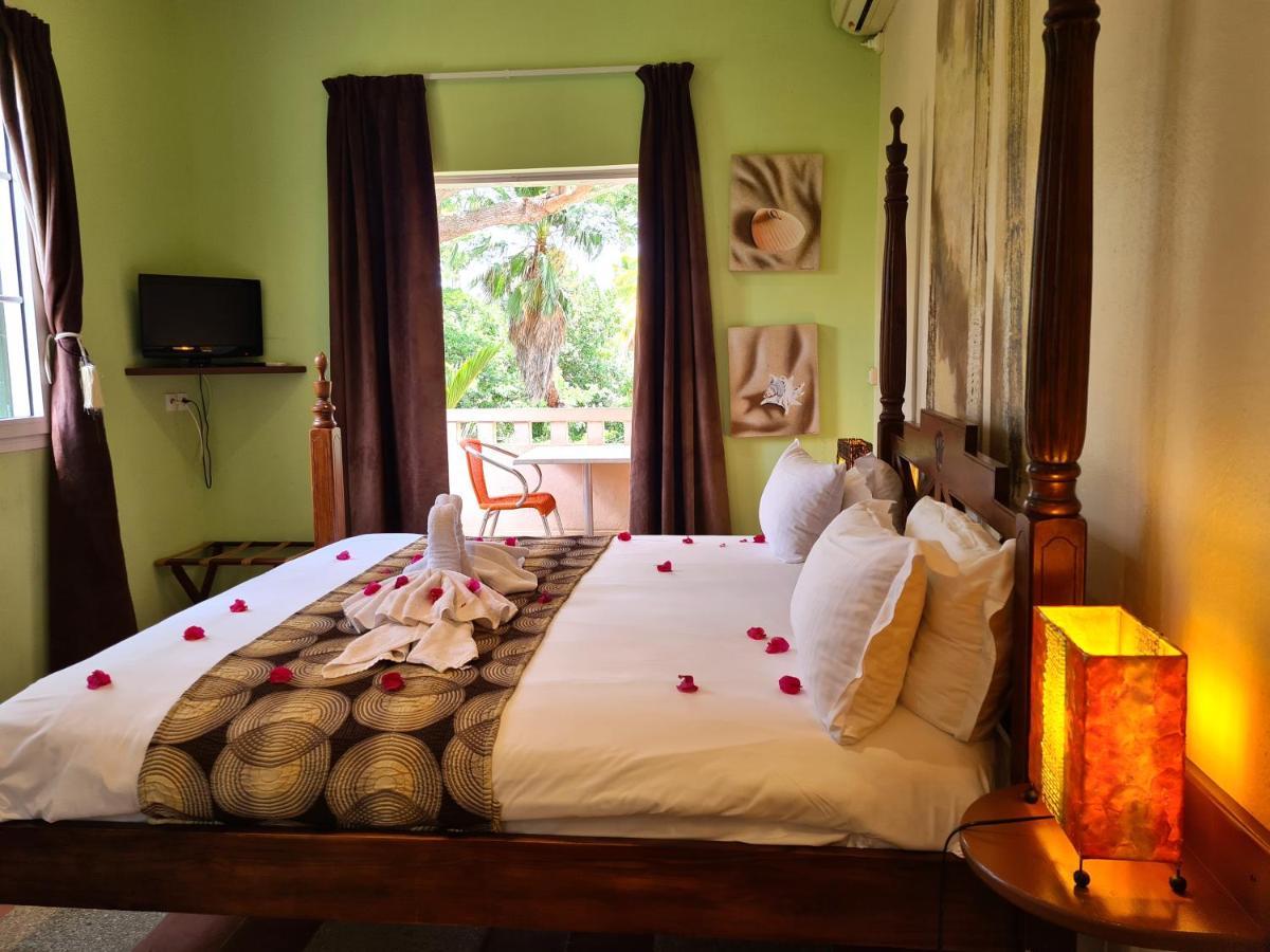 Habitation Du Comte Hotel ซานต์-โรส ภายนอก รูปภาพ